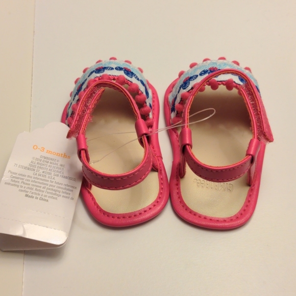 Gymboree baby sandals - Picture 3 of 3